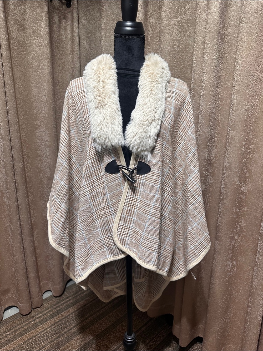 Charter Club Plaid Poncho with Faux Fur Collar - Beige & Cream